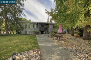 3033 GOLDEN RAIN RD 4, WALNUT CREEK, CA