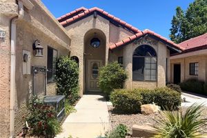 19080 ELM DR, APPLE VALLEY, CA