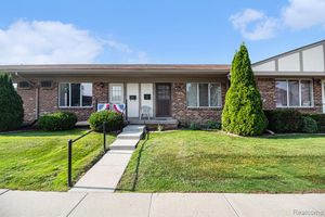 25204 FRANKLIN TER, SOUTH LYON, MI