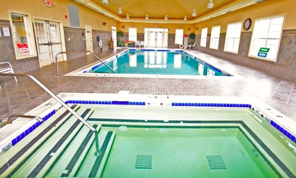 Indoor Pool & Spa