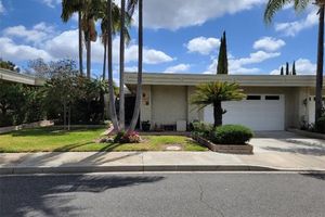 5597 VISTA DEL MANDO A, LAGUNA WOODS, CA