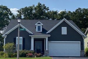 2804 AUTUMN RIDGE CT, LINDENHURST, IL