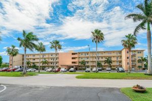 2615 NE 1ST CT APT 301, BOYNTON BEACH, FL