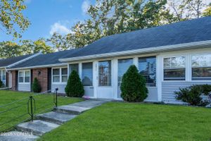 282 HUNTINGTON DR C, LAKEWOOD, NJ