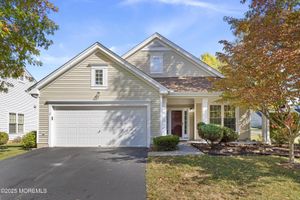 2 STAFFORD LN, BELVIDERE, NJ