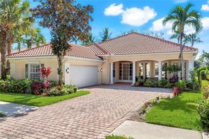 4772 MARTINIQUE WAY, NAPLES, FL