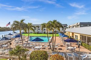 11 COLONIAL CLUB DR APT 301, BOYNTON BEACH, FL