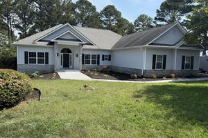 100 QUAPAW CIR, LOUDON, TN