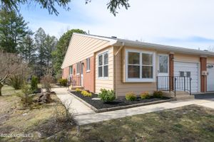 22 INDEPENDENCE PKWY A, WHITING, NJ