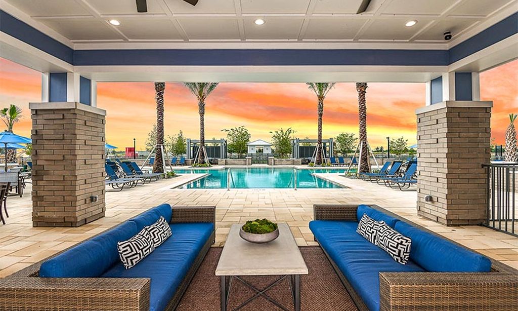 Outdoor Covered Lounge