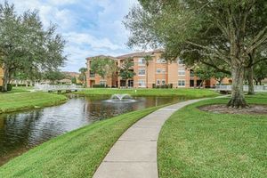 5060 FAIRWAYS CIR F212, VERO BEACH, FL