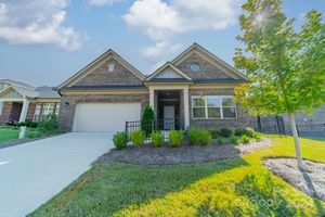 2014 NEWSTYLE WAY, TEGA CAY, SC