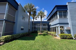 244 BURGUNDY F, DELRAY BEACH, FL