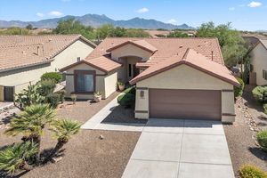 2244 E BLUEJAY BLUFF LN, GREEN VALLEY, AZ