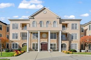 1109 JOHNSON DR, ROCKAWAY BORO, NJ