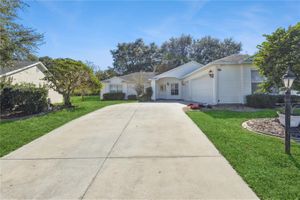 4936 SAWGRASS LAKE CIR, LEESBURG, FL
