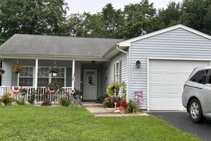193 HUNTINGTON DR, SOUTHAMPTON, NJ