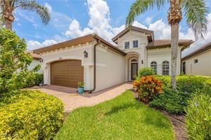 7828 VALENCIA CT, NAPLES, FL
