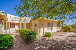 10520 W OCOTILLO DR, SUN CITY, AZ