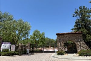 338 LINNEA FLDS, BEAUMONT, CA