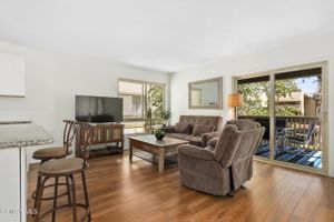 351 CHESTNUT HILL CT APT 26, THOUSAND OAKS, CA