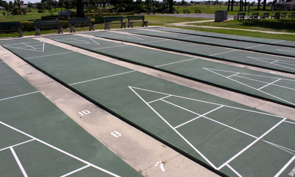 6 Shuffleboard Courts