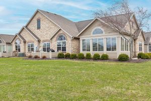 2402 E TUSCANY WAY # 33, APPLETON, WI