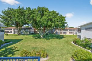 71 CANTERBURY C # 71, WEST PALM BEACH, FL