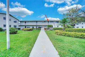 206 FARNHAM I # 206, DEERFIELD BEACH, FL