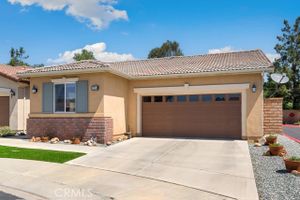 7704 COUPLES WAY, HEMET, CA