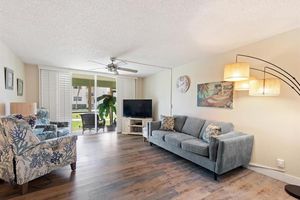 311 S HOLLYBROOK DR APT 104, PEMBROKE PINES, FL