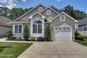 42 MERION LN, JACKSON, NJ