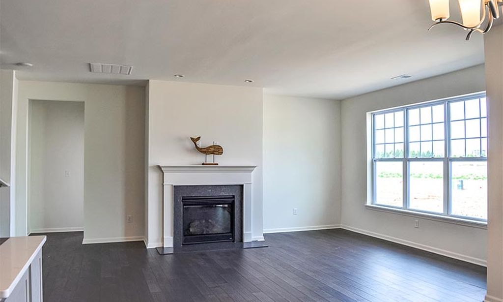 Chesapeake Living Room