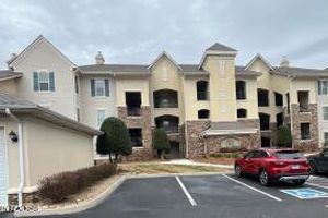 565 RARITY BAY PKWY APT 103A, VONORE, TN