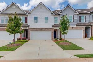 4565 BISHOPS LN, OAKWOOD, GA