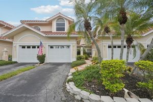 5588 GOLF POINTE DR # 1, SARASOTA, FL