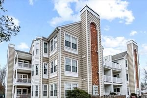 11154 SUMMERS CV M, FREDERICKSBURG, VA