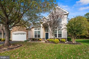 9 SPRING LAKE CT, BARNEGAT, NJ