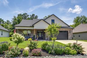 140 UTSESTI WAY, LOUDON, TN