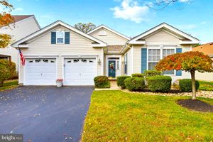 10 POWDERHORN WAY, ALLENTOWN, NJ