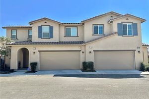 24218 HILLCREST DR, CORONA, CA