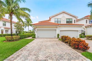 3163 SERENA LN APT 101, NAPLES, FL