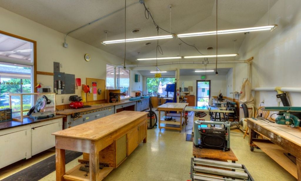 Woodworking Shop