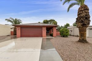 9119 E FAIRWAY BLVD, SUN LAKES, AZ