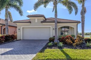 10025 COZY GROVE DR, VENICE, FL
