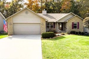 204 LAKEVIEW DR, CROSSVILLE, TN
