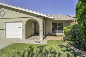 26822 AVENUE OF THE OAKS, NEWHALL, CA