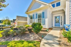 5960 CHIMNEY ROCK DR, HOSCHTON, GA