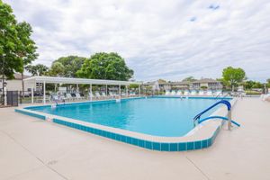 3 LAKE VISTA TRL APT 106, PORT SAINT LUCIE, FL