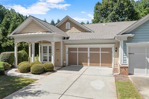 6247 LONGLEAF DR, HOSCHTON, GA